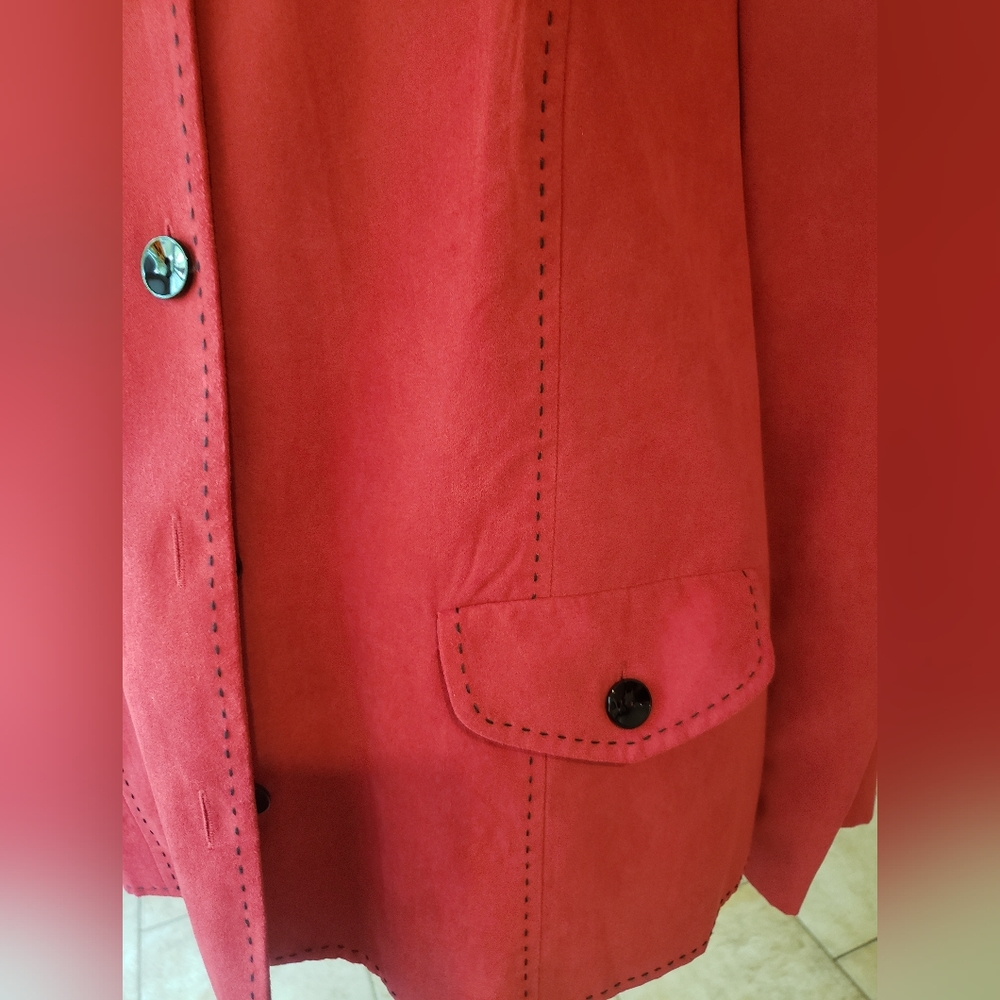 Red blazer - Picture 3 of 4